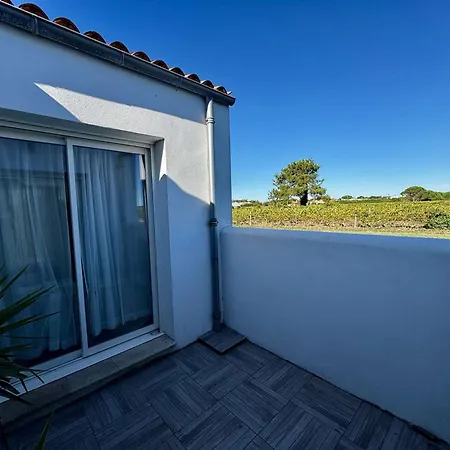 Vakantiehuis Maison Neuve 3 A St-pierre-d'oleron, Animaux Admis, Parking, Proche Saint-Pierre-d'Oleron